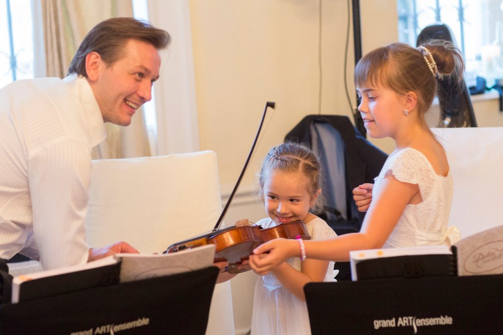 Alvio
Wedding Violin